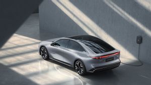 Mazda EZ-6 akan Hadir Versi Setir Kanan di Australia
