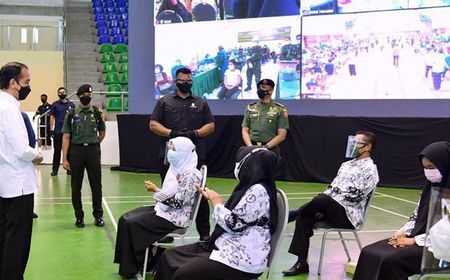 Penyebab Ribuan Guru di Pekanbaru Alami Penundaan Vaksinasi COVID-19