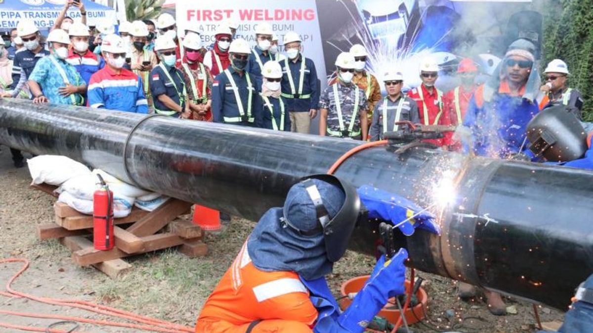 مشروع Cisem يدخل مرحلة لحام أنبوب قسم Semarang-Rod