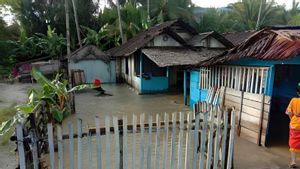 홍수에 잠긴 중앙 술라웨시 포소(Poso)와 방가이(Banggai)의 5개 마을