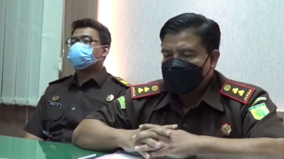 Kepala Disdikbud Probolinggo Tersangka Korupsi Dana BOS Dijebloskan ke Tahanan