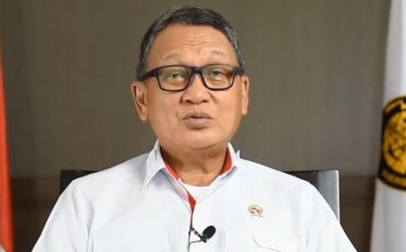 Menteri ESDM Arifin Tasrif Sampaikan Program Prioritas Kelistirikan 2022, Salah Satunya Pemasangan 79 Unit PLTS Atap di 33