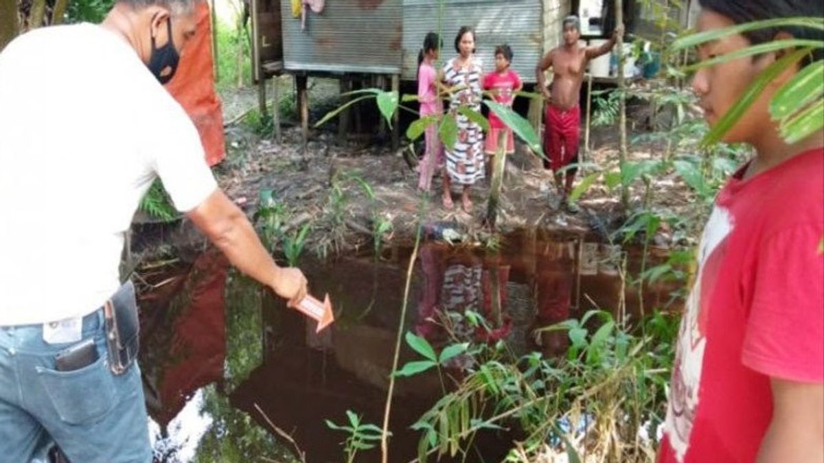 パランカ・ラヤの2人の幼児が浮遊して死んでいるのを見つけた 