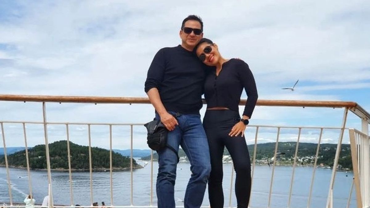 Ari Wibowo Admits There Is A Third Person Involvement Behind His Divorce Lawsuit