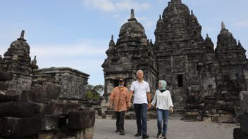 Ganjar Pranowo Checks Prambanan Temple Readiness, Becomes A Tourist Destination During Eid Holidays