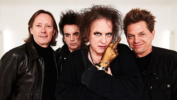 Kabar Gembira, The Cure Umumkan Detail Comeback Single Berjudul <i>Alone</i>