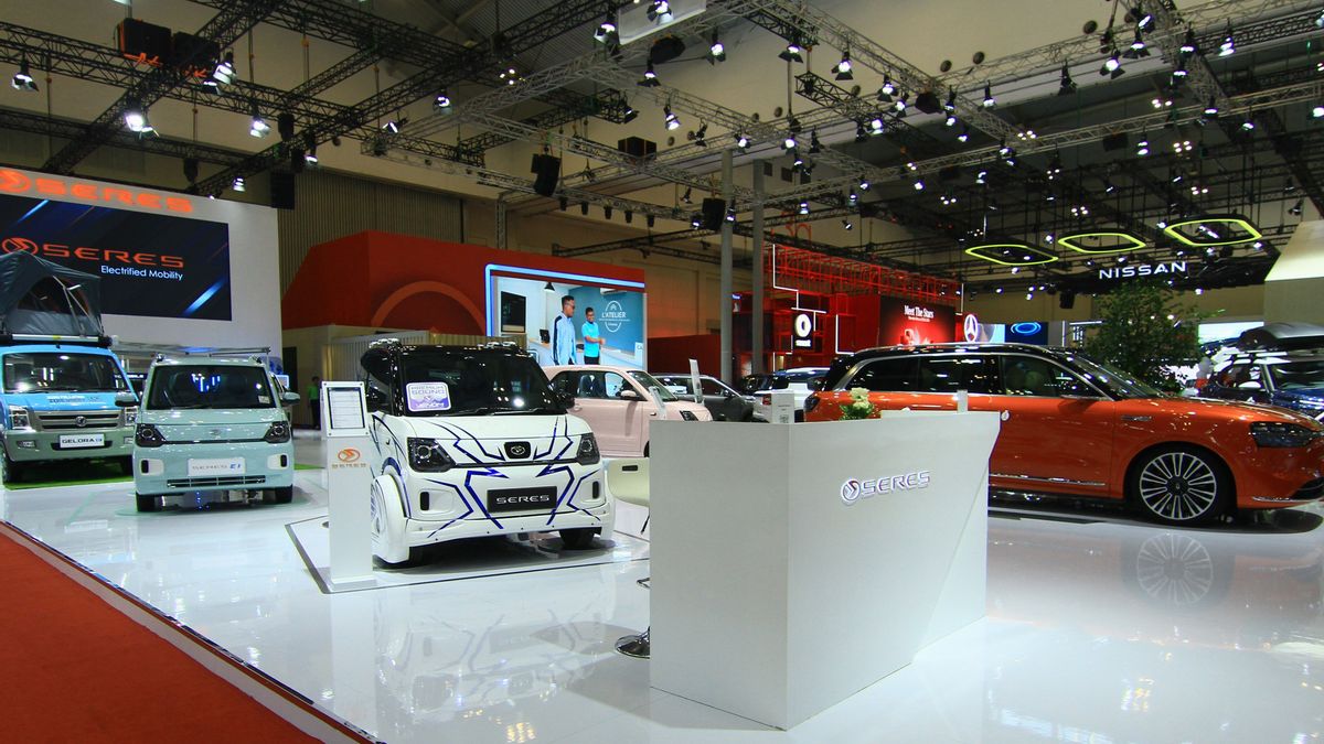 Demand For Electric Vehicles Rises, DFSK And Seres Record SPK 546 Units At GIIAS 2024