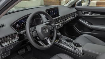 NHTSA Investigated Honda Civic Regarding Steering Wheel Problems