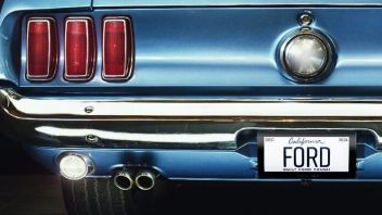 Ford Jadi Produsen Otomotif Pertama yang Jual Plat Nomor Digital sebagai Aksesori Resmi