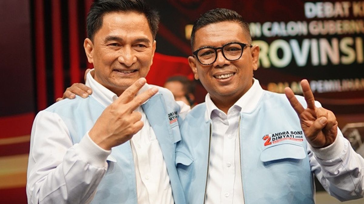 Andra Soni-Dimyati's Victory Signs Of A Fragment Of Power In Banten