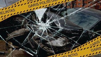 卡车司机在Pondok Cabe撞到灯光杆后死亡