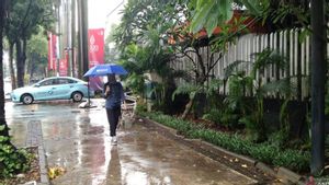 BMKG Prediksi Sebagian Jakarta Hujan pada Senin Siang