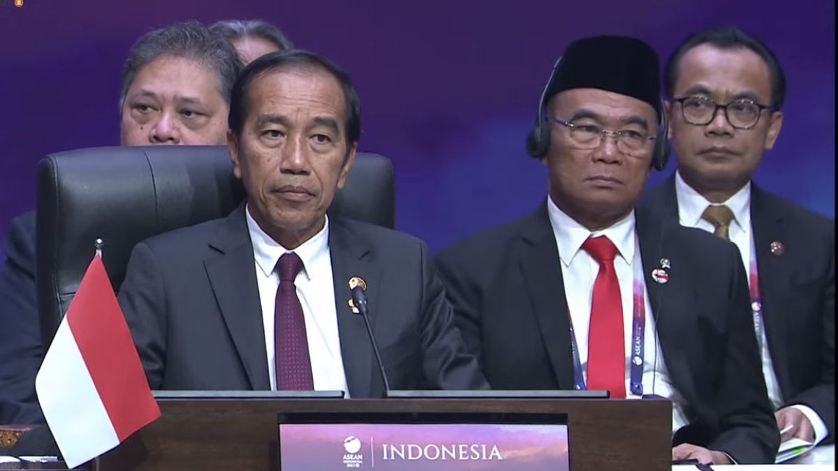 ASEAN Needs IDR 2,815 Trillion in Funds to Build Infrastructure, Jokowi Asks Japan to Increase Investment