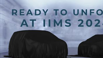 L’affiche de voitures et de motos neufs qui s’élevent au IIMS 2024