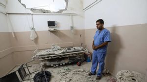 وقالت اليونروفا إن ستة منها فقط من 22 مركزا صحيا في غزة تعمل.