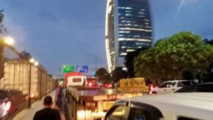 الوصول إلى ميناء تانجونغ بريوك معطل تماما