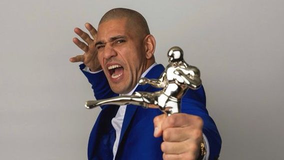Alex Pereira Tegaskan Fokus Rebut Sabuk dari Ankalaev, Tolak Pindah ke Kelas Berat UFC