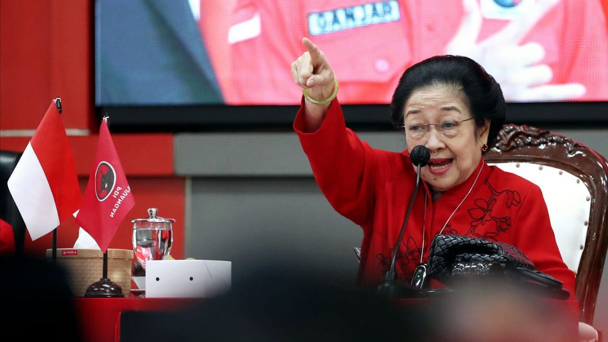 Megawati discours politique lors de la 51e session du PDIP sur la vérité doit gagner