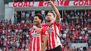PSV And Ajax Duels Struggling For Strict Eredivisie Titles To The Last Match
