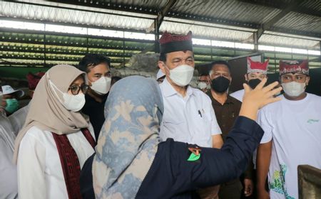 Tinjau Pengelolaan Sampah di Banyuwangi, Luhut: Dari 2 Ton Kini 12 Ton per Hari