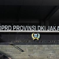 Suara Lantang PSI di Rapat Paripurna Formula E: Siapa UMKM yang Boleh Jualan? Starling, Gerobak Mie Ayam, Batagor Bisa?