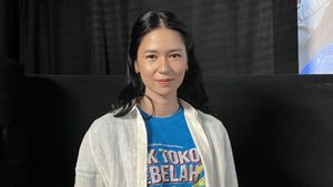 Susah Tahan Tawa di Film Cek Toko Sebelah 2, Laura Basuki Puas Main Komedi