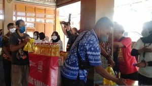Pemkot Solo Gandeng Perusahaan Milik Konglomerat Eka Tjipta Widjaja Salurkan Minyak Goreng Filma Murah Rp30.000 per 2 Liter, Gibran Sambut Baik