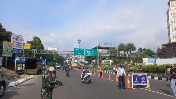 Ganjil Genap,H-1 Lebaran Line Puncak Bogor Ramai Lancar的应用