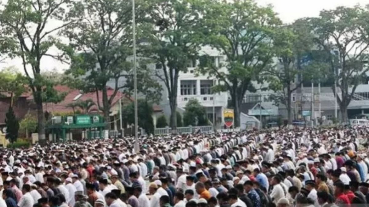 Bukittinggi City Government Again Allows Congregational Prayers In Wirabraja Canteen Field