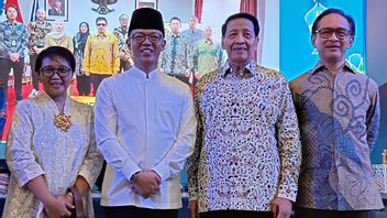 Presiden Prabowo Anugerahi Bintang Mahaputera kepada Menlu Sugiono hingga Dino Patti Djalal