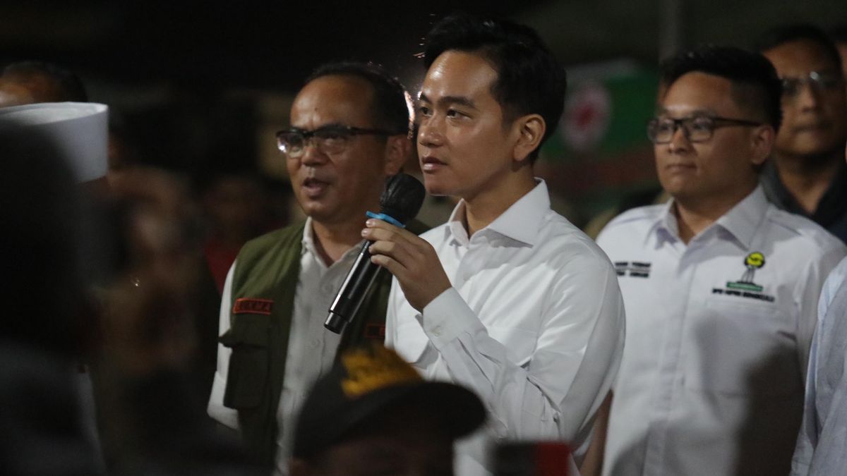 On Wednesday Morning, Gibran Leaves For Papua, Reviewing The Free Nutrition Eating Program At Sentani