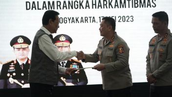 Kabaharkam Inaugurates RW Police Formation In Yogyakarta
