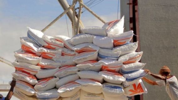 East Java DPRD Appeler Importations De Riz « tue » Les Agriculteurs Locaux