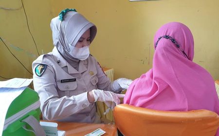 Polda Gorontalo Buka Layanan Vaksinasi di Sekolah