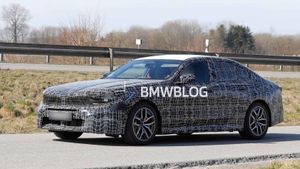 BMW Seri-5 Facelift Terlihat Diuji Jalan, Diperkirakan Hadir 2027