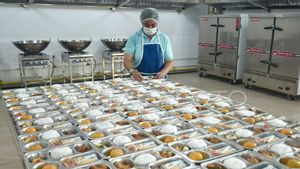 Ekonom Sebut MBG Bisa Dongkrak Ekonomi Nasional Senilai Rp900 Triliun