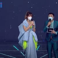 Duet dengan Raffi Ahmad di TikTok Awards 2020, Nia Ramadhani Dihujat Netizen