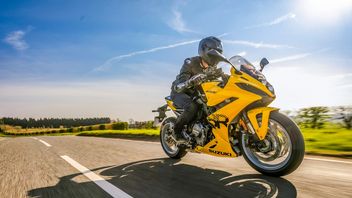 Suzuki GSX-8R Kiiro est une moto sport qui se vend avec 60 unités au Royaume-Uni