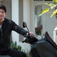 Iko Uwais 'Marahi' Wasit in Bahkan Voli, Sukses Bikin Khawatir