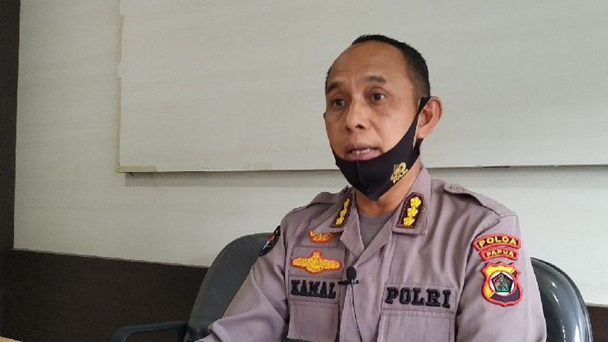 Sadis! KKB Bakar Perumahan Guru SMAN 1 Ilaga Kabupaten Puncak