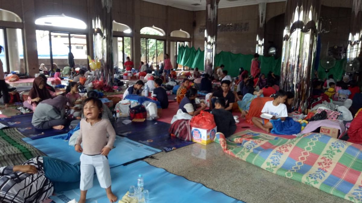 Histoires à Cipinang Melayu Flood Refuge
