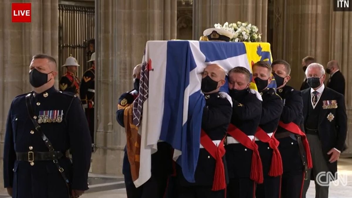 菲利普亲王葬礼，坎特伯雷大主教和温莎院长主持的弥撒