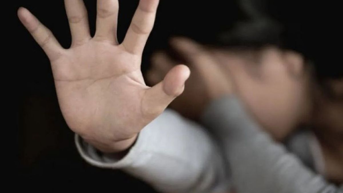 قضية المحاضر الفاسد المتمثل في فحش أطفال الجيران خلال شهر رمضان، ويدخل التحقيق في شرطة غرب لومبوك