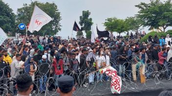 Langgar Batas Jam Demo, 22 Mahasiswa Penolak Presiden 3 Periode Diamankan Polisi 