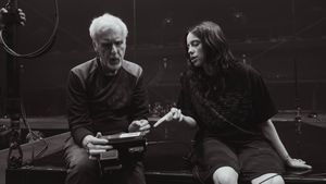 Billie Eilish Gandeng James Cameron Garap Film Konser 3D Terbaru