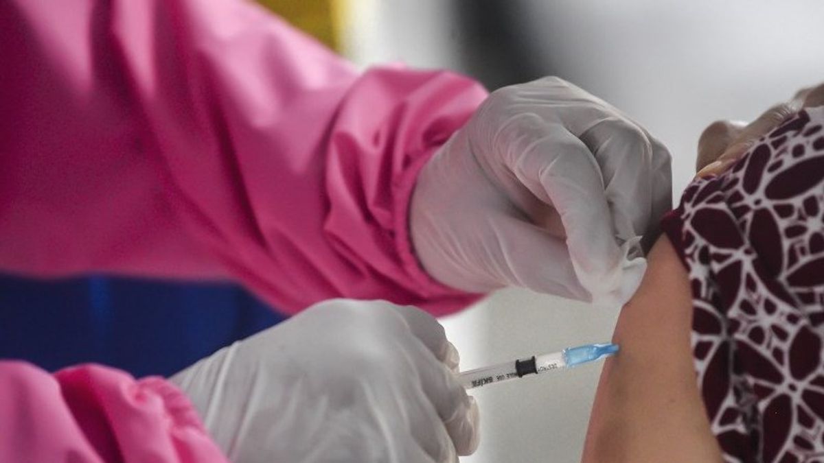 Vaksinasi COVID-19 di Simeulue Aceh Dihentikan Selama Ramadan 2021
