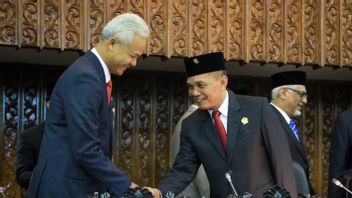 Sumanto Resmi Jabat Ketua DPRD, Ganjar Ajak Bersama Bangun Jawa Tengah