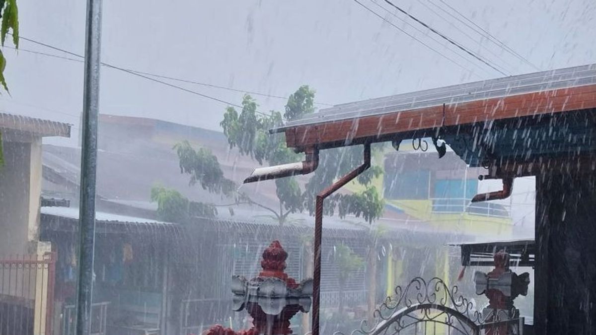 NTTの住民は警戒してください、BMKGは非常に高い降雨量を予測しています 