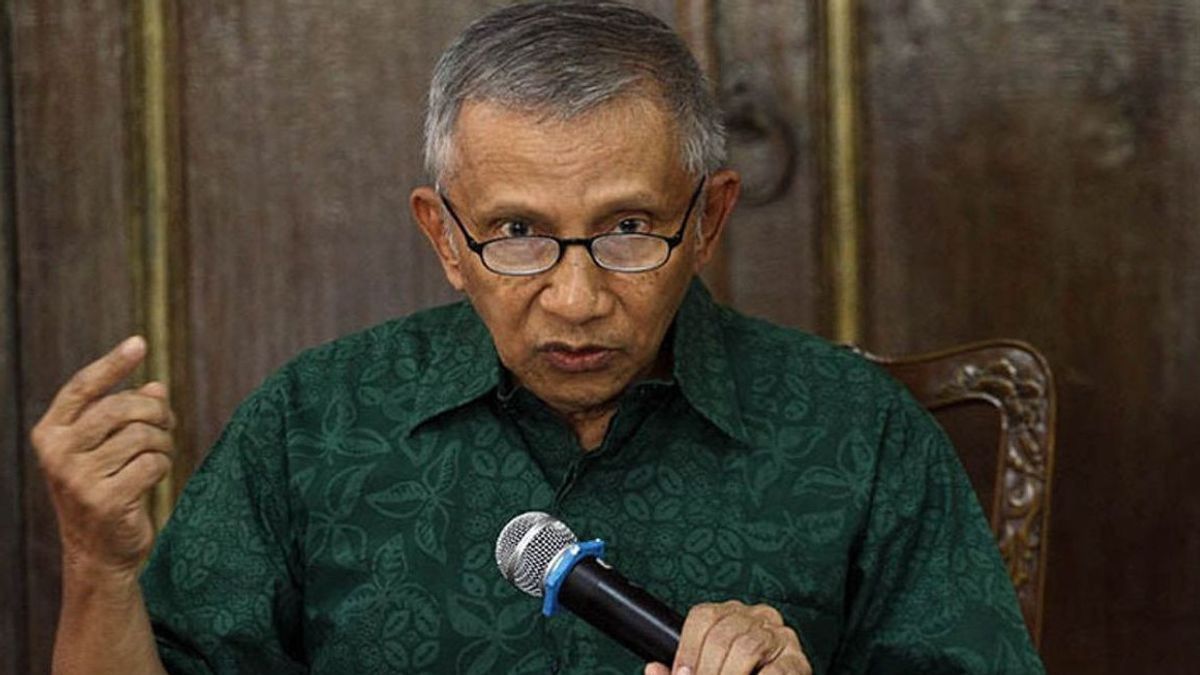 Amien Rais Asks Ma'ruf Amin To Remind Jokowi About The Presidential Regulation On Alcohol Investment: This Is Wrong Sir