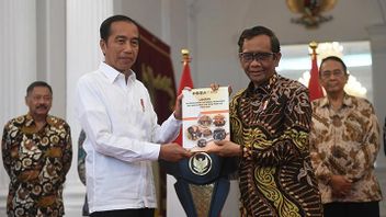 严厉的腐败，Mahfud MD透露Jokowi立即授权政府中的SPBE计划